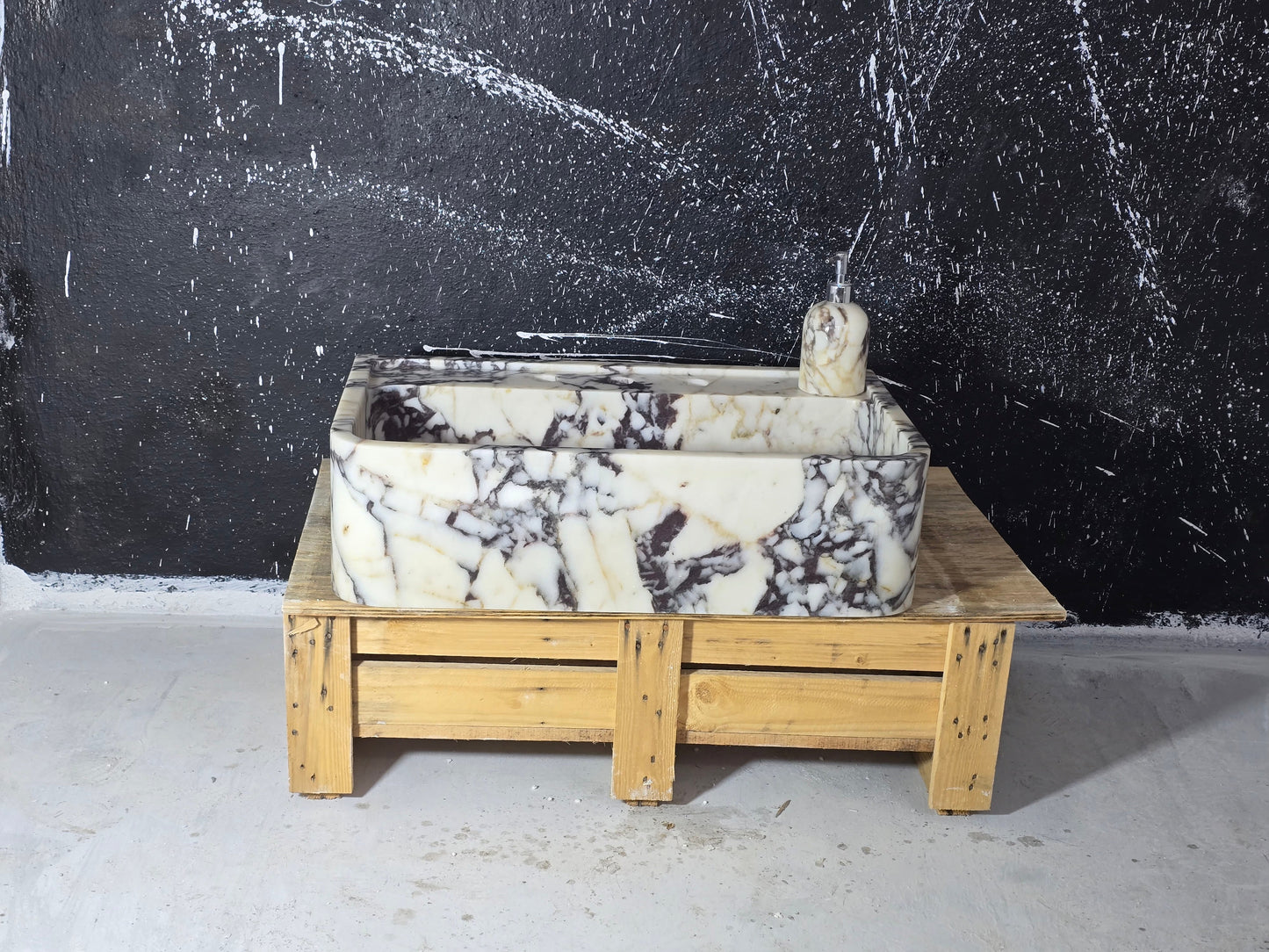 24’’ Calacatta Viola Marble Sink – Wall Mounted Floating Vanity – Luxury Bathroom Sink Handmade