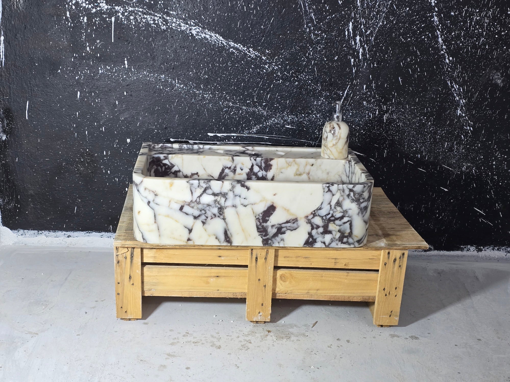 24’’ Calacatta Viola Marble Sink – Wall Mounted Floating Vanity – Luxury Bathroom Sink Handmade