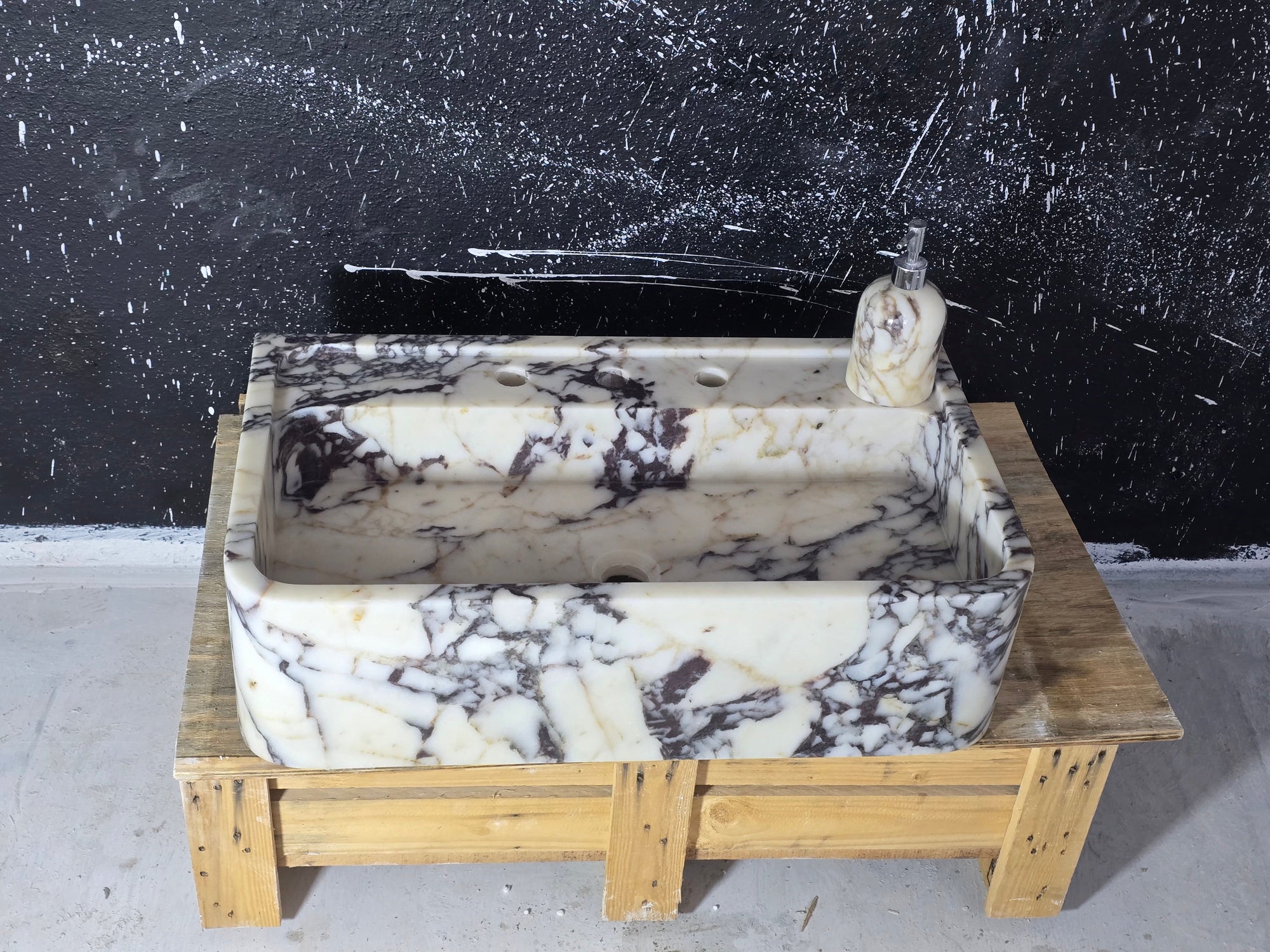 24’’ Calacatta Viola Marble Sink – Wall Mounted Floating Vanity – Luxury Bathroom Sink Handmade