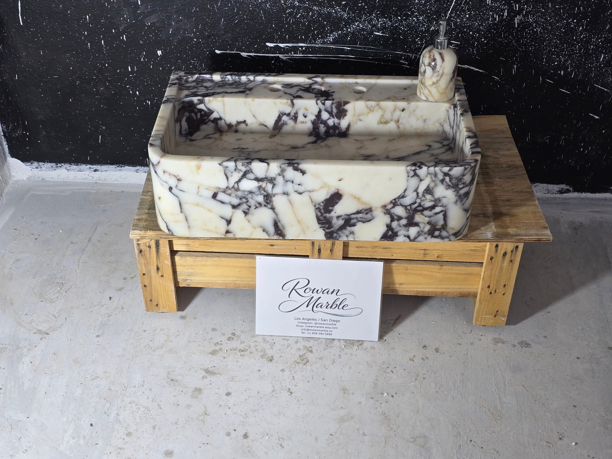 24’’ Calacatta Viola Marble Sink – Wall Mounted Floating Vanity – Luxury Bathroom Sink Handmade