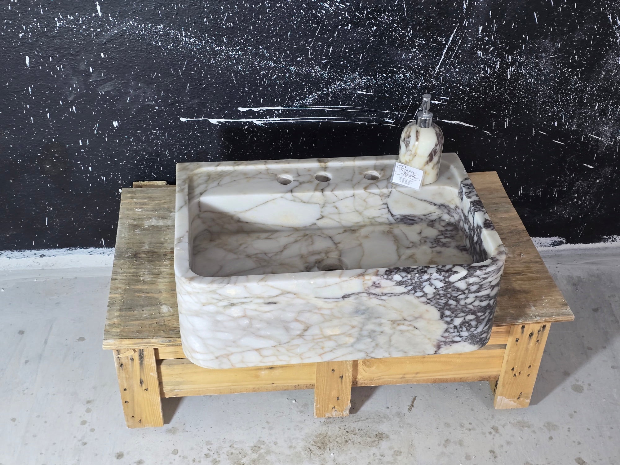 24’’ Calacatta Viola Marble Sink – Wall Mounted Floating Vanity – Luxury Bathroom Sink Handmade