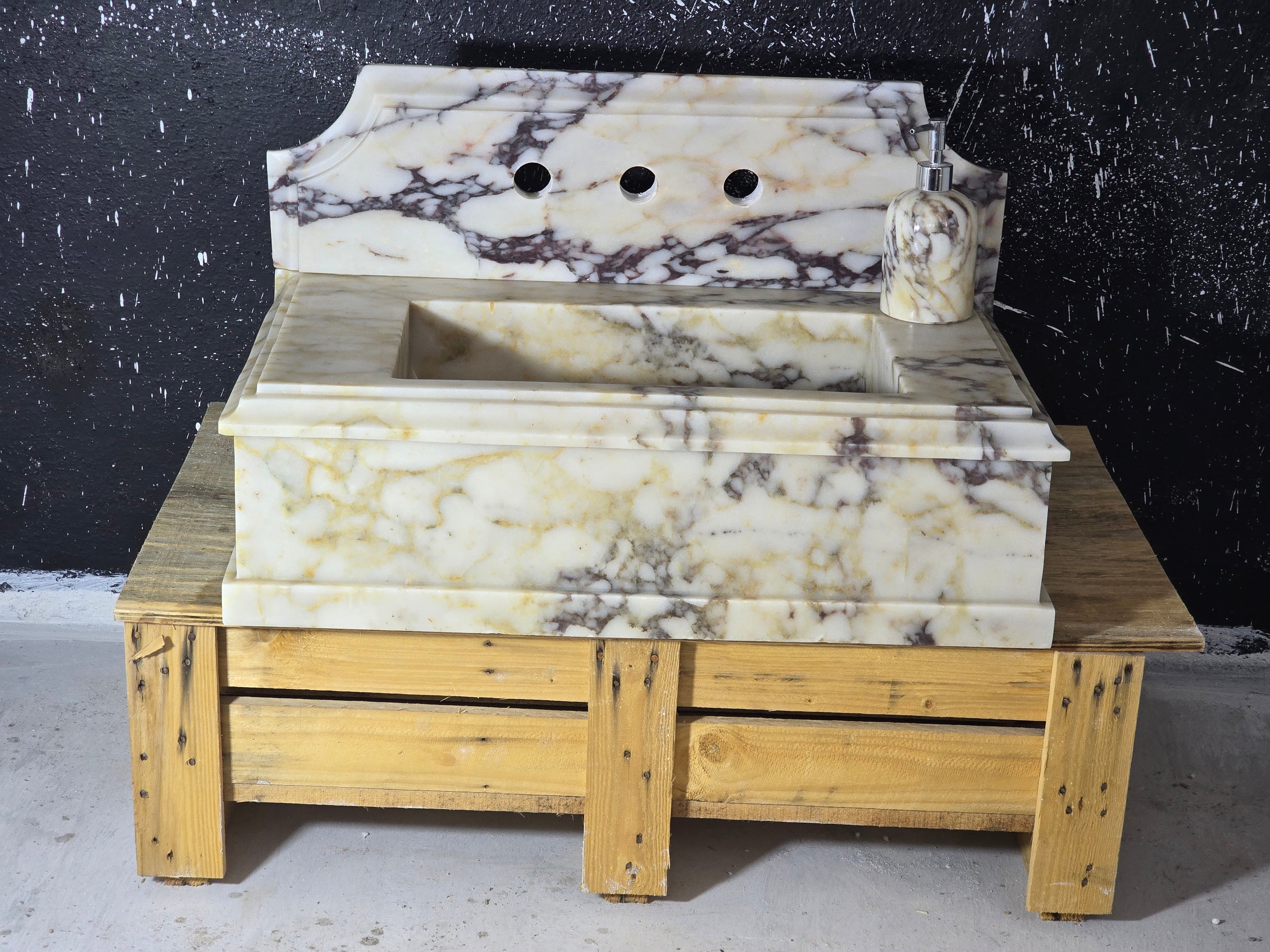 30’’ Calacatta Viola Marble Sink – Wall Mounted Floating Vanity – Luxury Bathroom Sink Handmade