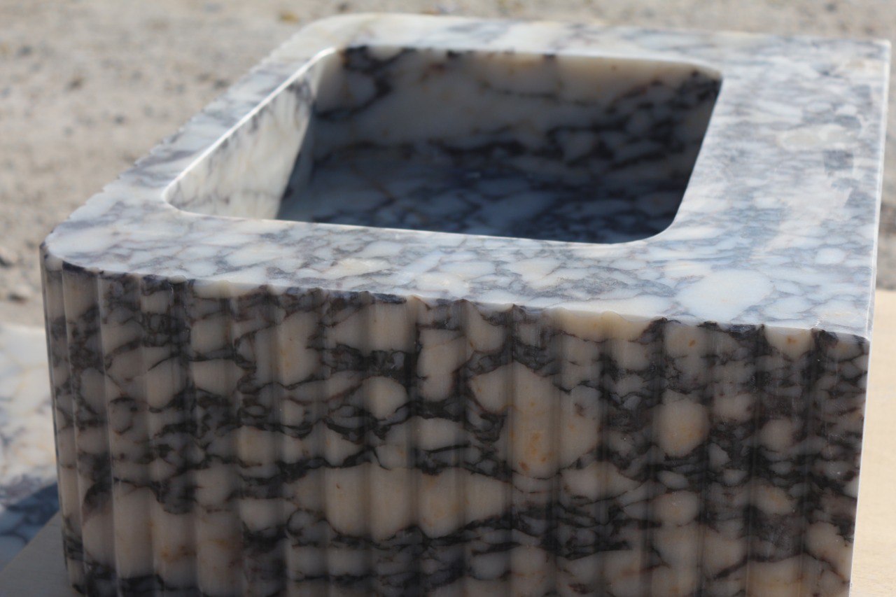 Calacatta Viola Fluted Marble Sink 24’’ – Wall Mounted Floating Vanity – Luxury Bathroom Sink Handmade