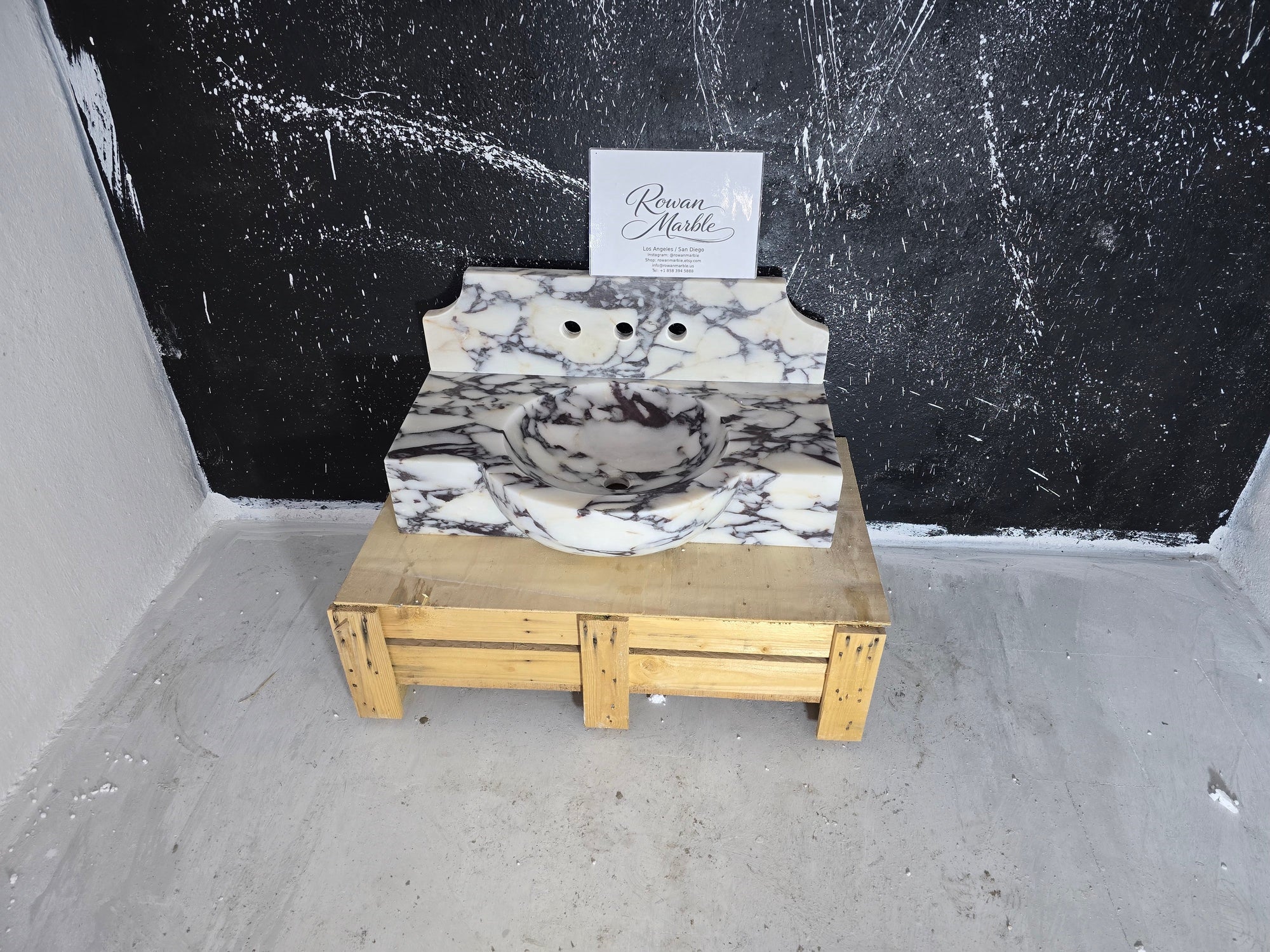 Calacatta Viola Marble Sink 30’’ – Wall Mounted Floating Vanity – Luxury Handmade Bathroom Sink with Backsplash