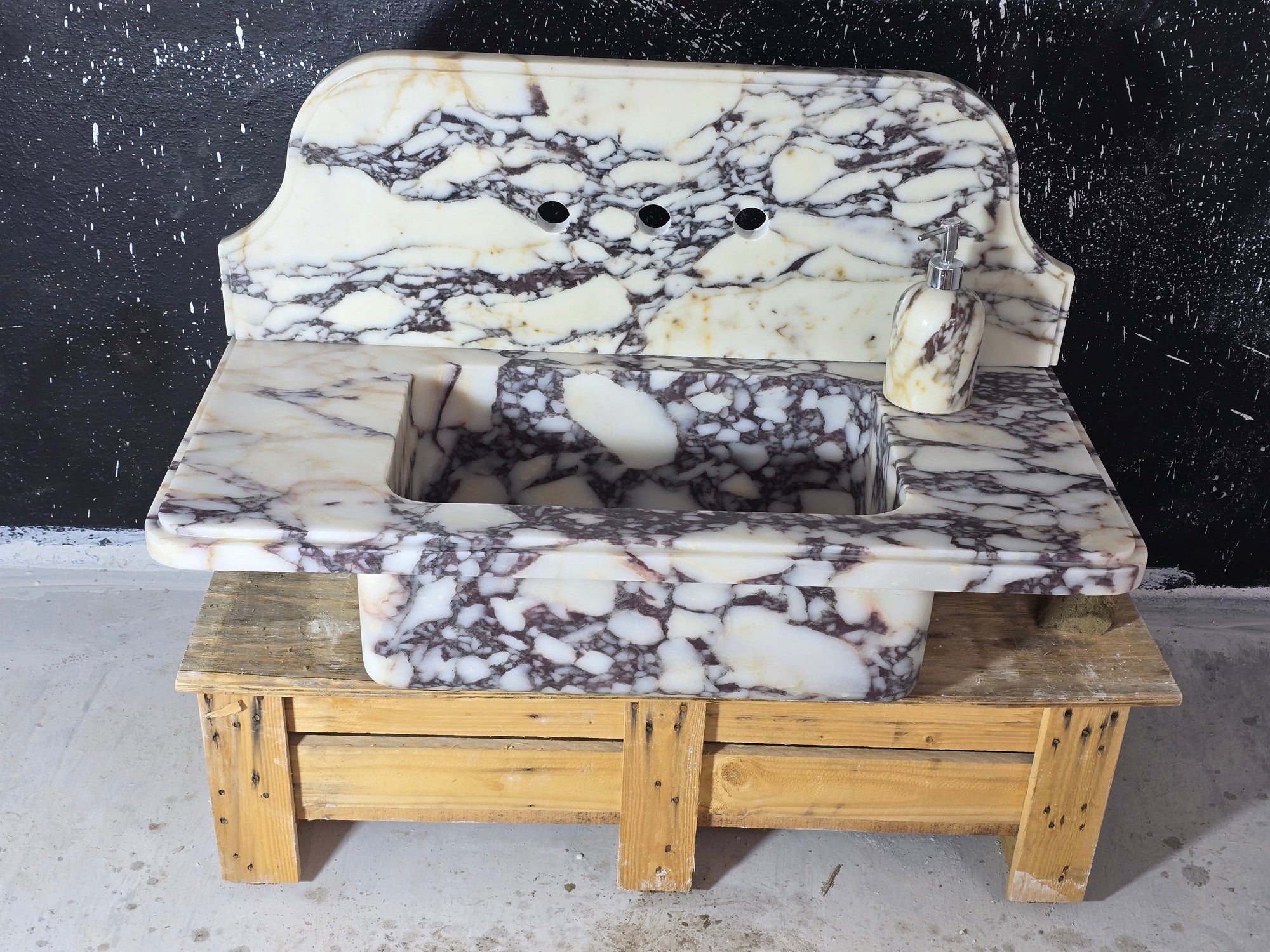 Calacatta Viola with backsplash Marble Sink 30’’ – Wall Mounted Floating Vanity – Luxury Bathroom Sink Handmade