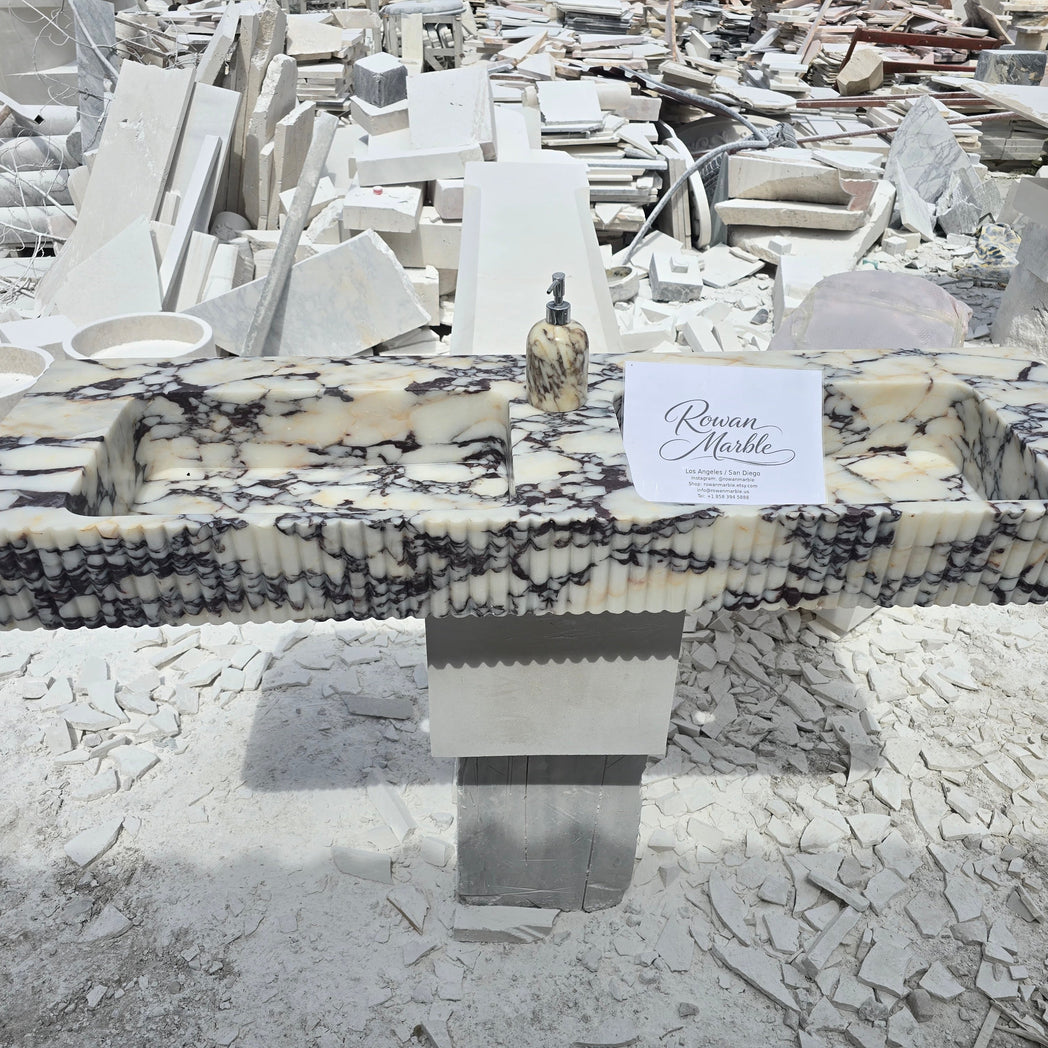 Double Fluted Monolithic Marble Sink 60’’